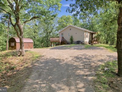 1261 W Longview Dr