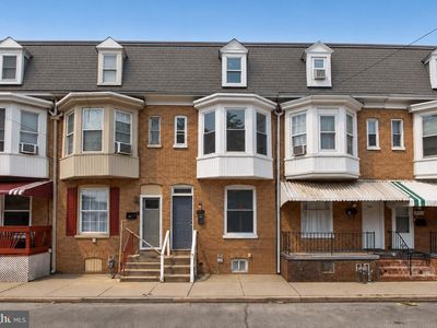 460 S Pershing Ave