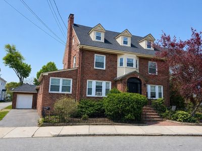 18 Pierce St