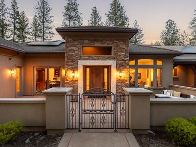 1306 Shady Tree Ln