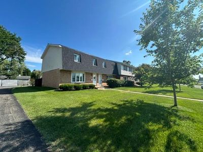 1547 Ivory Dr