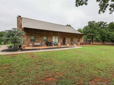 27059 Whispering Oaks Dr