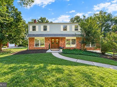 7 Elliott Rd