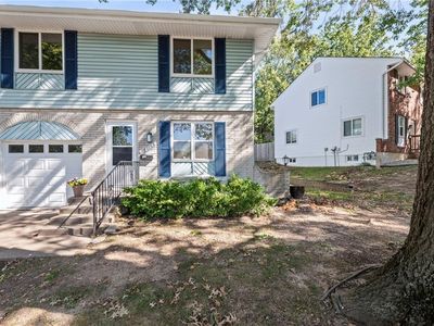 7108 NW Country Club Ln