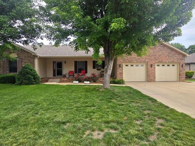 6808 Ninebark Dr