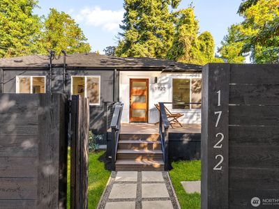 1722 Martin Luther King Jr Way