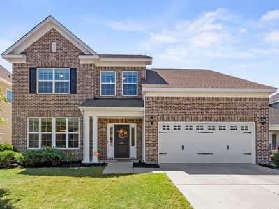 733 N Pinewalk Way