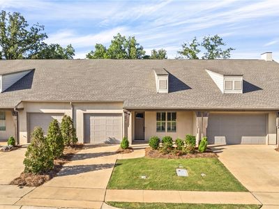 3024 Lakewood Ln