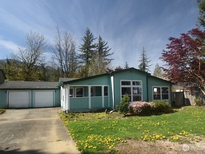 16010 Goldbar Boulevard