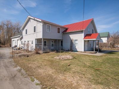 374 Lake Road