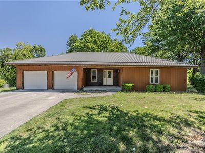 2 Sunset Dr