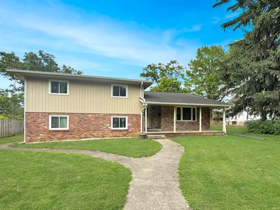 205 S Bryan Ave