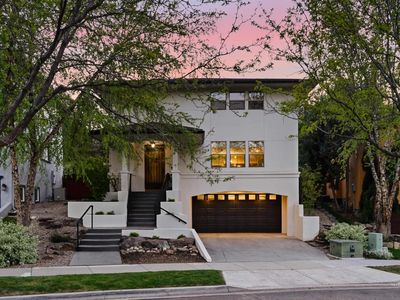 13231 N Dechambeau Way