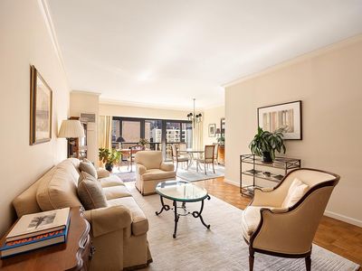 100 United Nations Plz #22DE