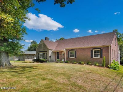 3018 Colonial Hill Rd