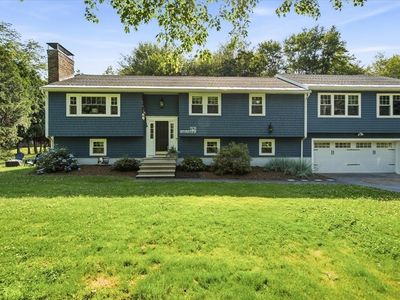 10 Buttonwood Rd
