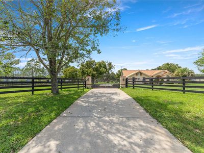 8400 SW 52nd Ct