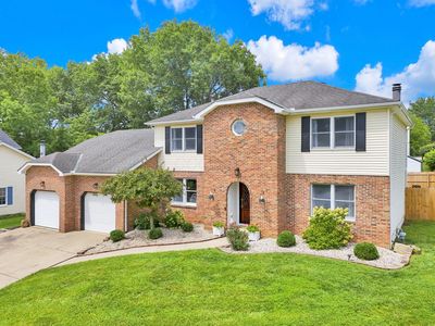 1663 Parkland Dr
