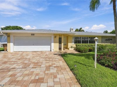 5305 Malaluka Ct