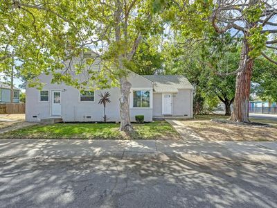 3896 12th Ave