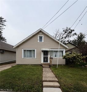 12512 McGowan Ave