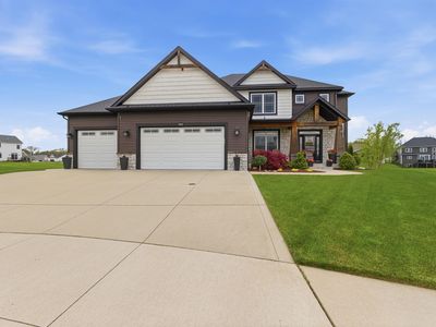 Property at 54611 Salem Farms Ct, Osceola, IN