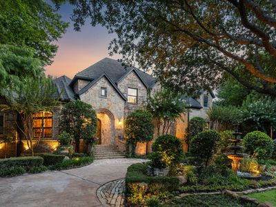 8 Shadywood Ln