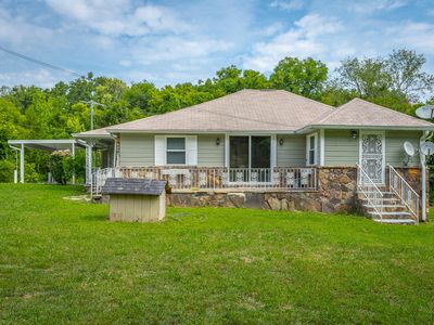 144 Rosenwald St