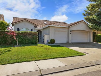 10242 Creek Trail Cir