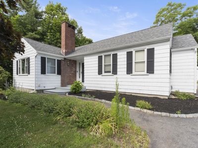 10 Blaine Avenue
