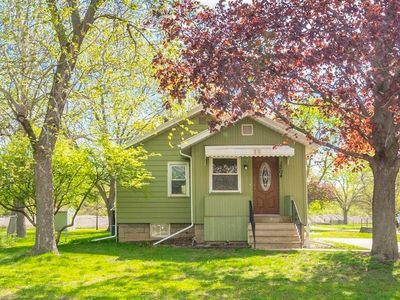 1204 Longfellow Ave