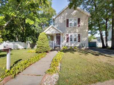 94 Larrabee Street
