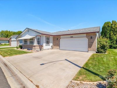 1100 Burnett Dr #240-A