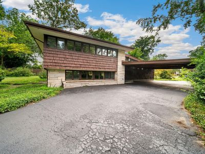 301 Kenwood Pl