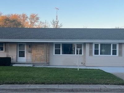 1219 W Brookmont Blvd