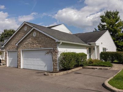 4667 Hobson Dr #11E