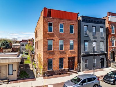259 3rd Street