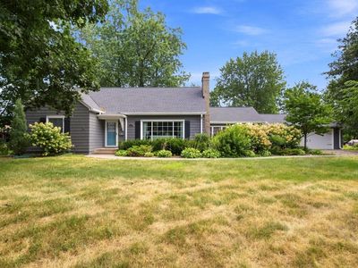 495 5th Ave N