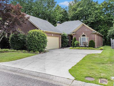 838 Greystone Highlands Dr