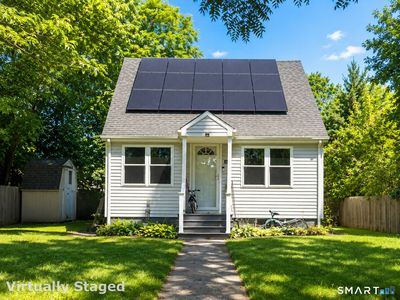 12 Shelton Avenue