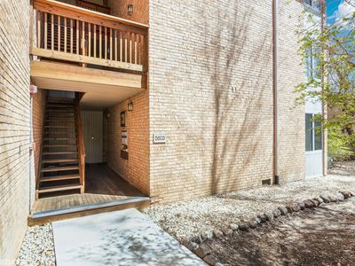 5803 Oakwood Dr APT B