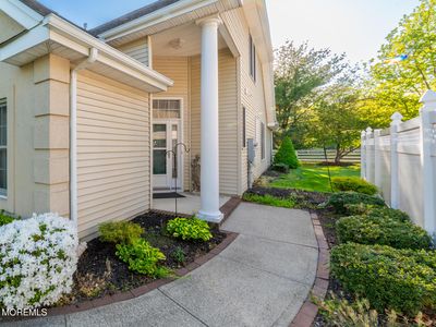 18 Chesapeake Drive
