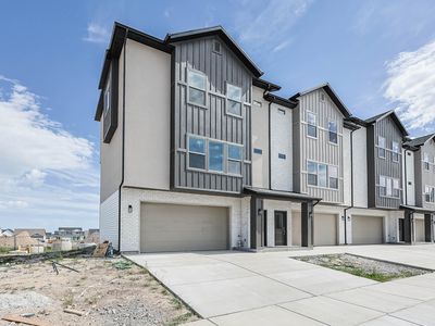 654 Caroles Way #3