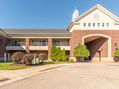 283 S Zeeb Rd UNIT 212