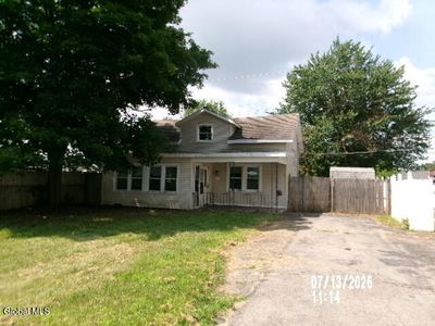 78 Oakdale Avenue
