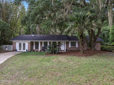 1315 RIVER Court