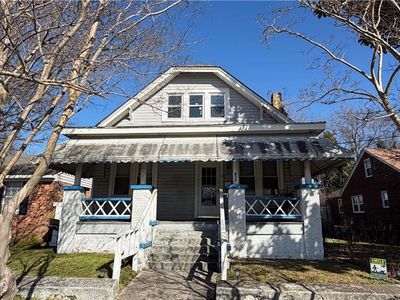 822 Berkley Avenue Ext