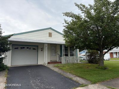 2 Kelowna Court