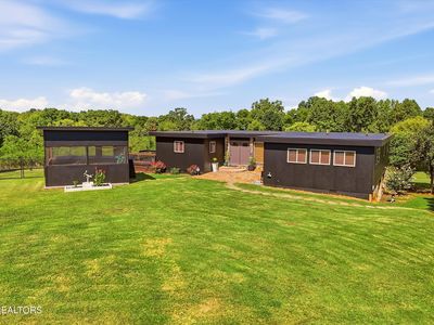 683 Clearview Dr