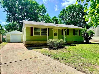 809 Goodrich Dr